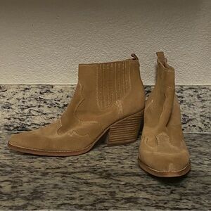 Sam Edelene boots